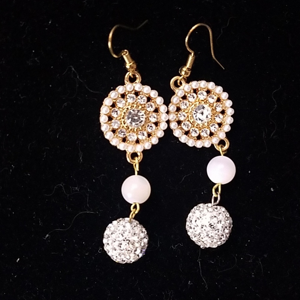 ❤️SOLD💕Pearl Crystal Disc Disco Ball Earrings - Picture 6 of 6